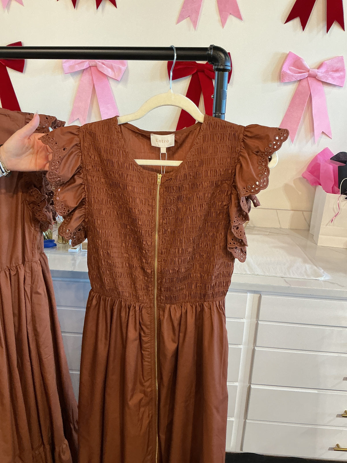 Zip-up ruffle sleeve dress burnt orange