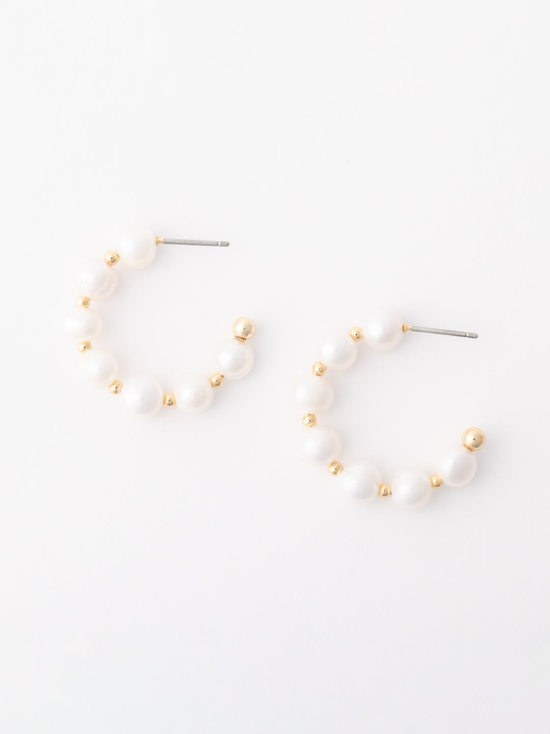 Miley Pearl Hoop Earrings